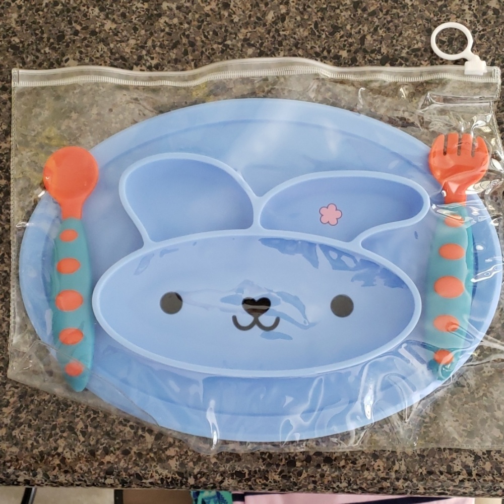 Childrens dinner were plate and utensils